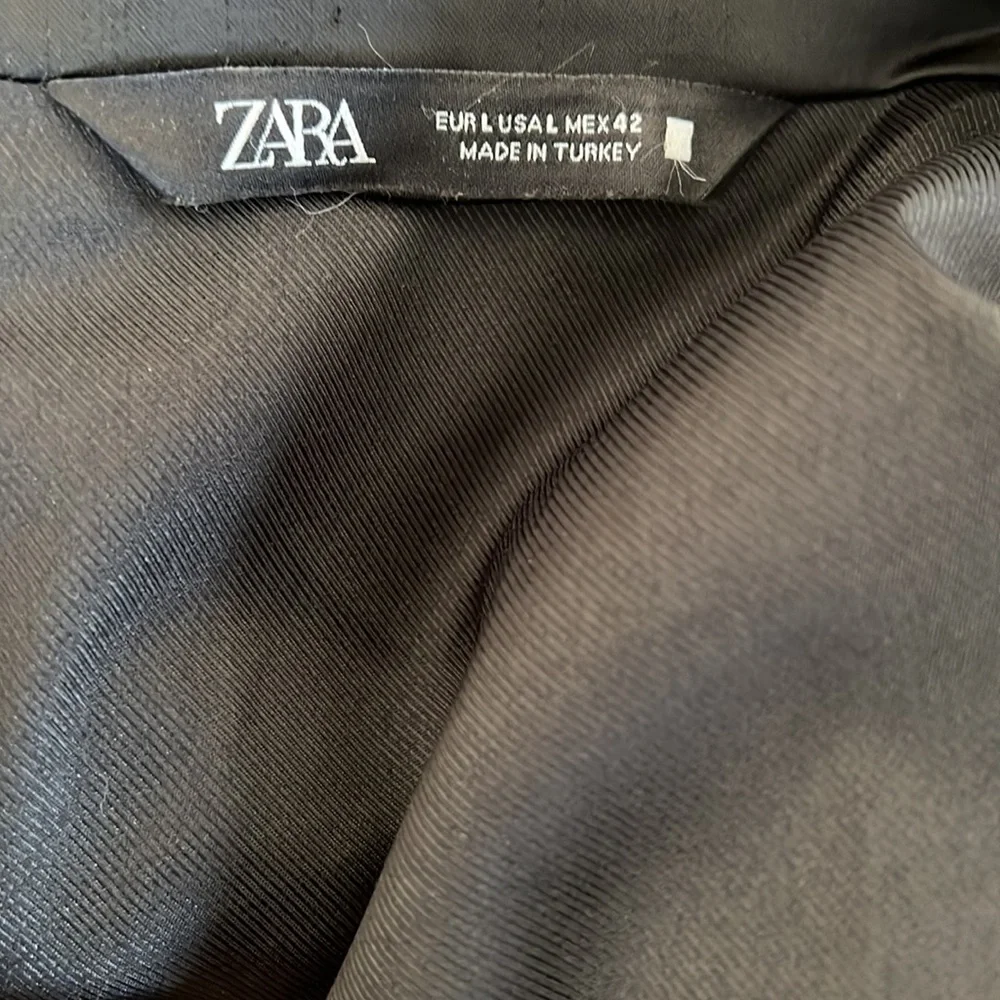 Zara jacket - Picture 4 of 5